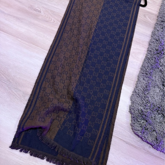 Gucci Brown and Blue Monogram Scarf - Picture 1 of 2